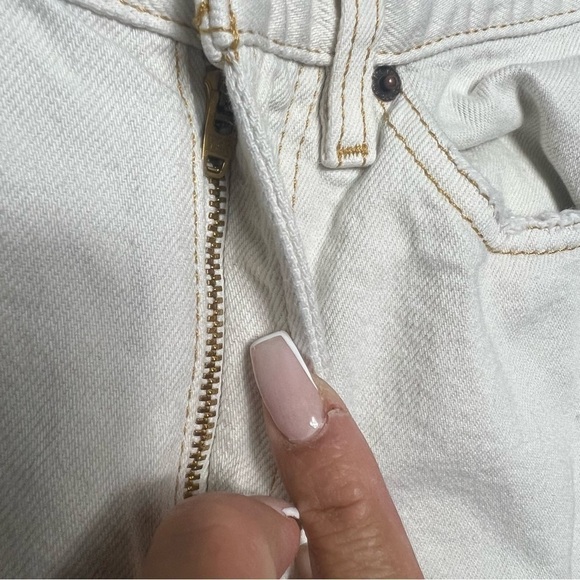 BDG Cowboy Distressed Relaxed Straight Leg Jeans - Picture 4 of 9